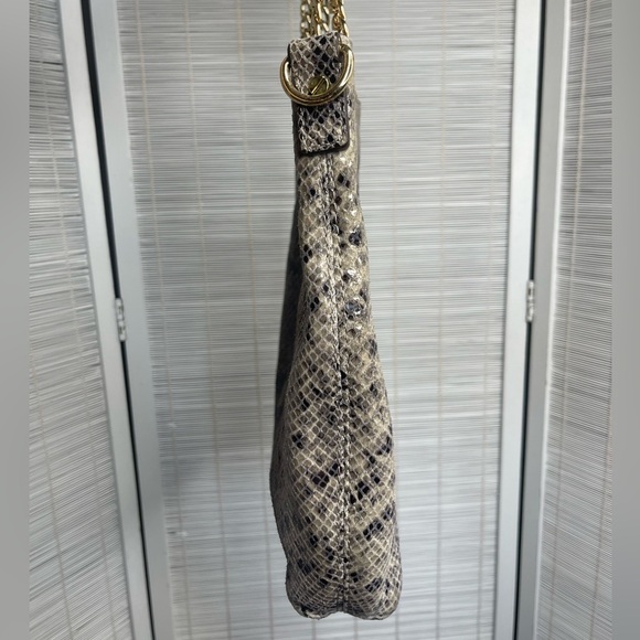 Michael Kors Jet Set Chain Snakeskin Print Bag - Picture 2 of 11